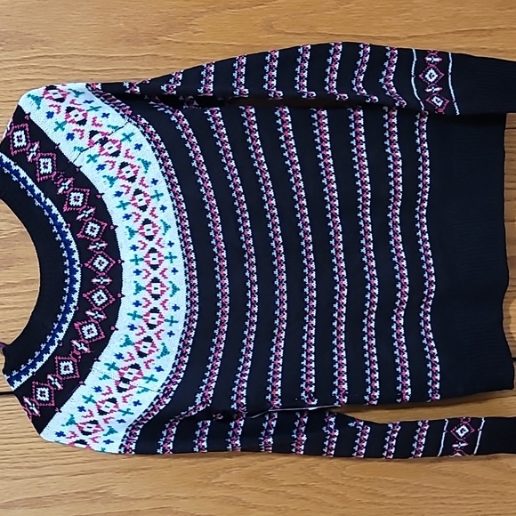 I ❤️ Ronson Sweater - Picture 2 of 5